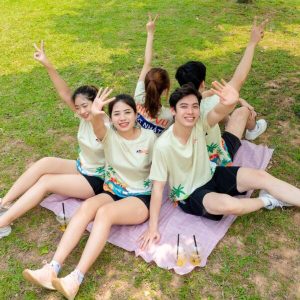 Thời trang áo thun đồng phục du lịch công ty GHN